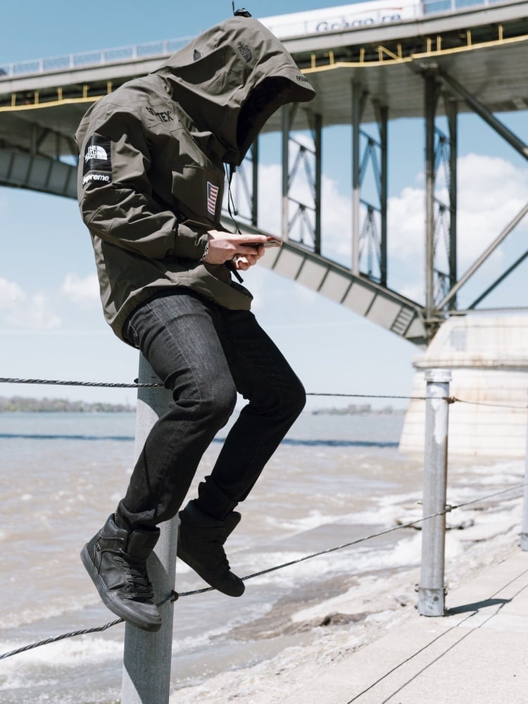 Photo by @supremebufffalo