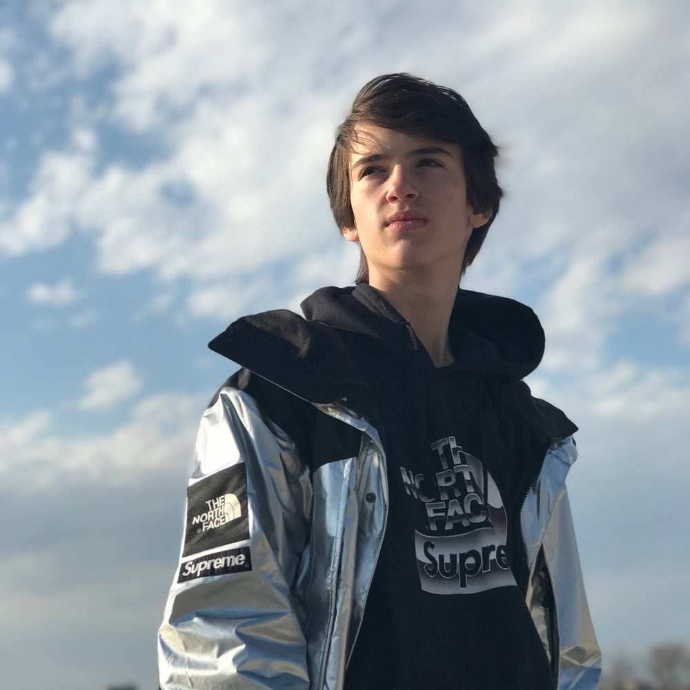 Photo by @dean_zilberman