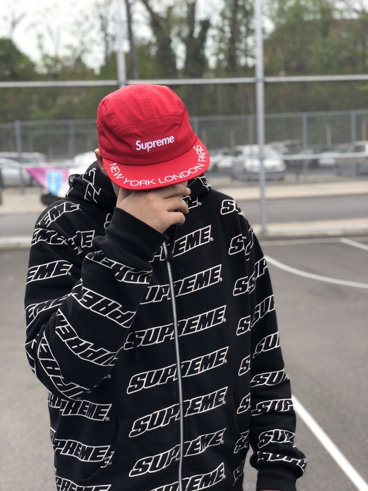 Photo by @Vitalii_547