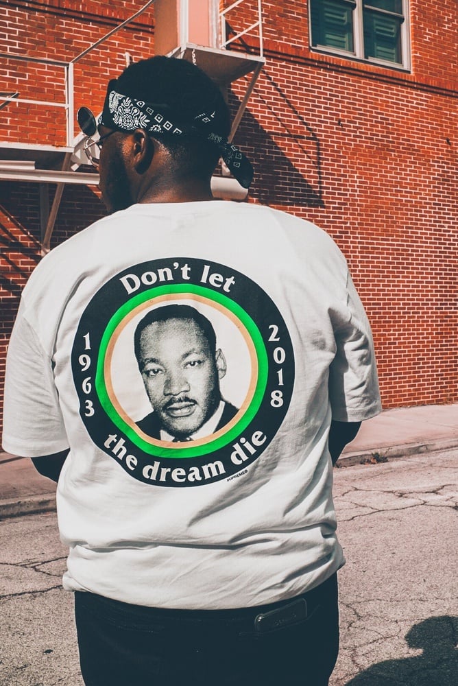 Photo by @walkavisionz2