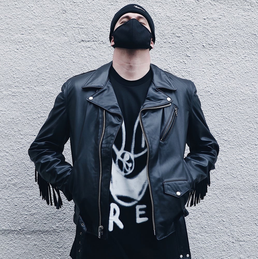 Photo by @poison_ivy_nyc