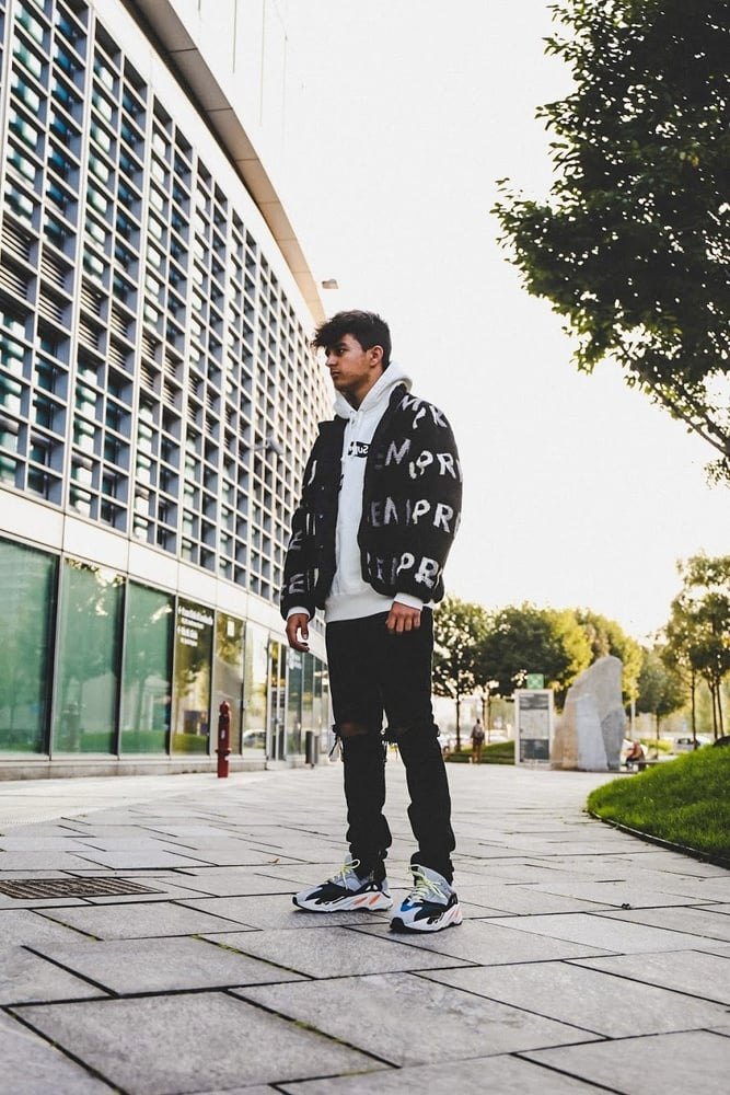 Photo by @Jxstxn_mxtx