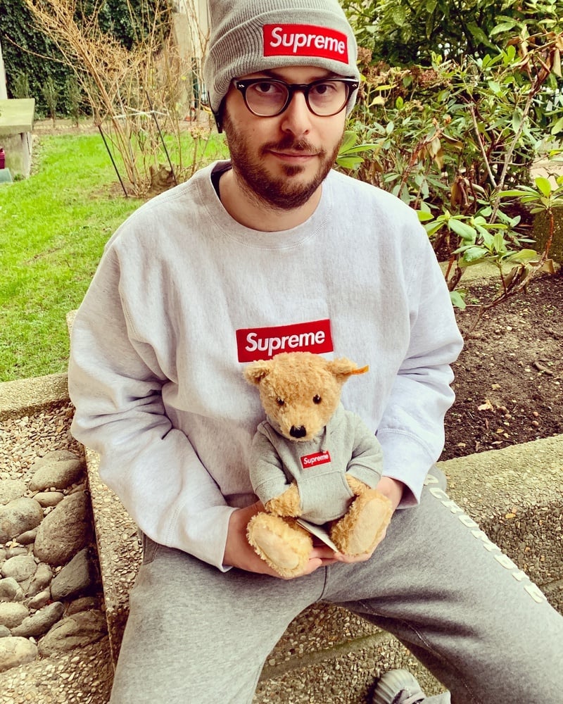 Photo by @JonFromParis