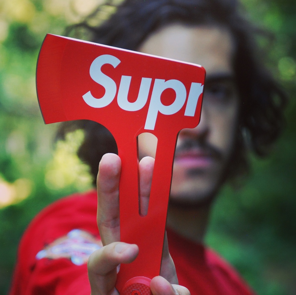 Photo by @Escapethefame