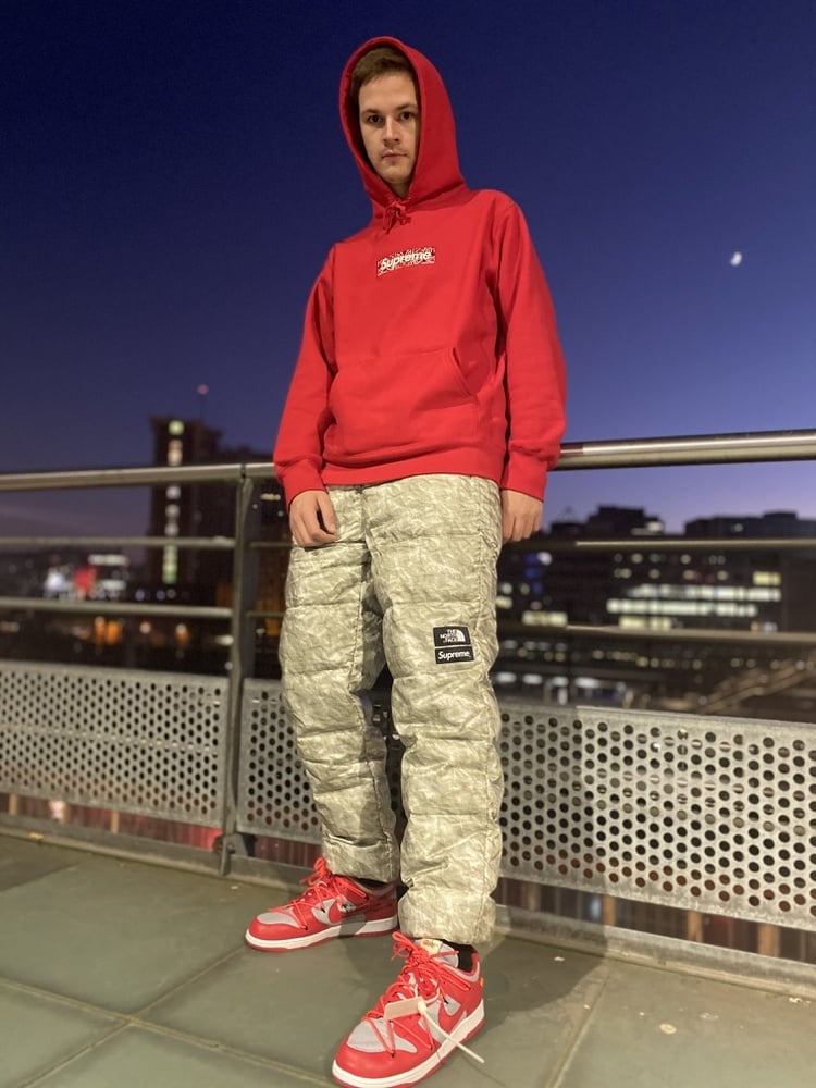 Photo by @simon_deroo