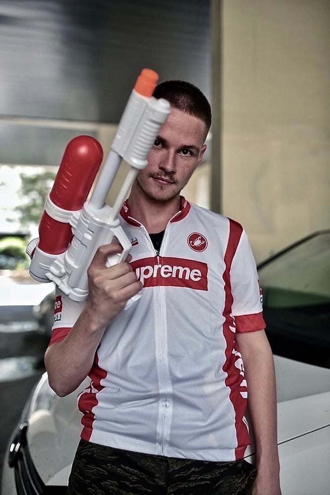 Photo by @simon_deroo