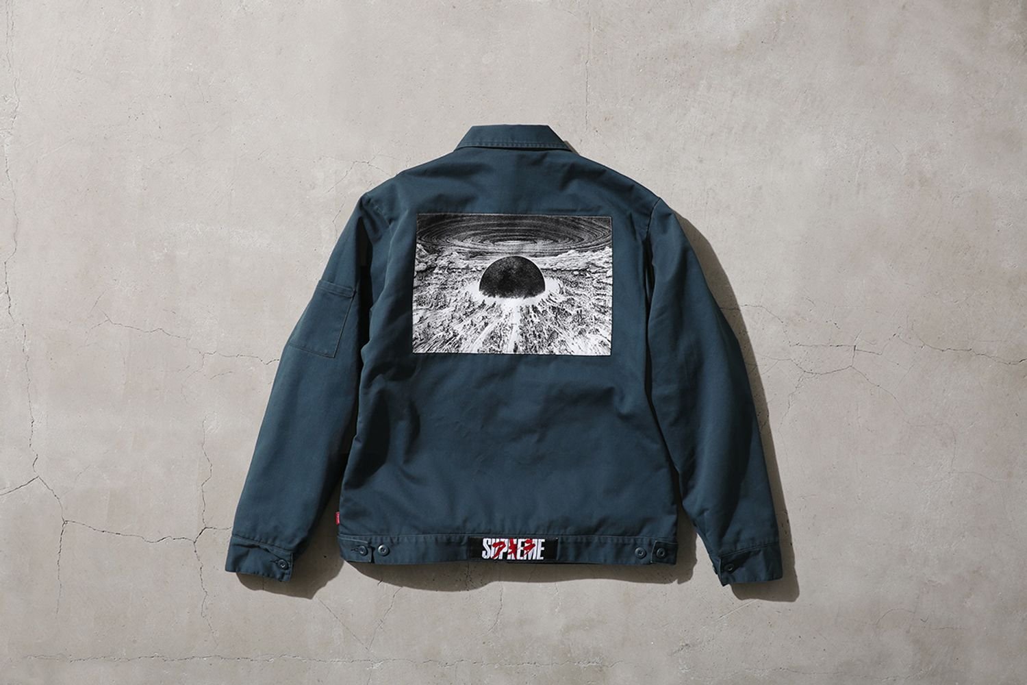 AKIRA/Supreme