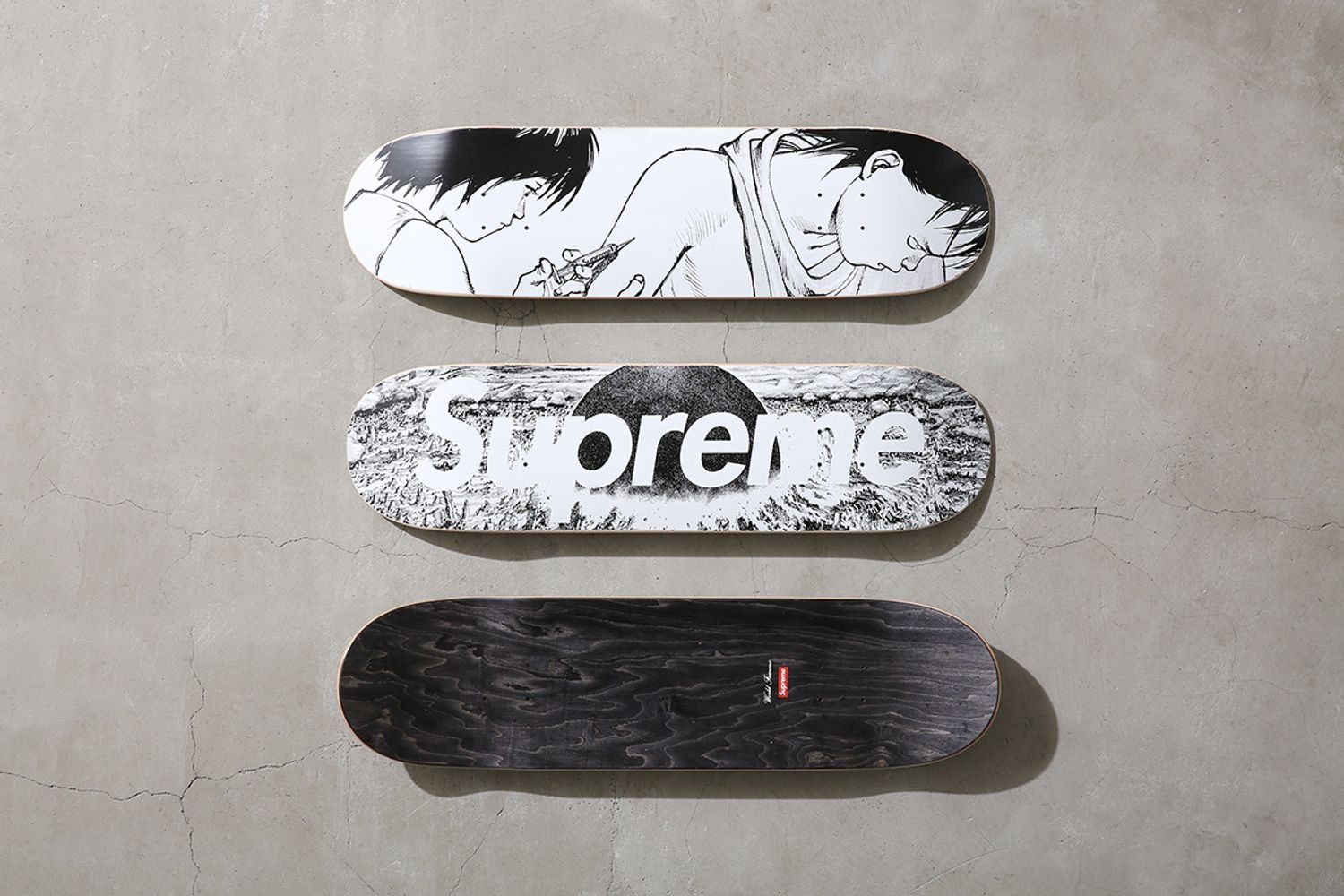 AKIRA/Supreme