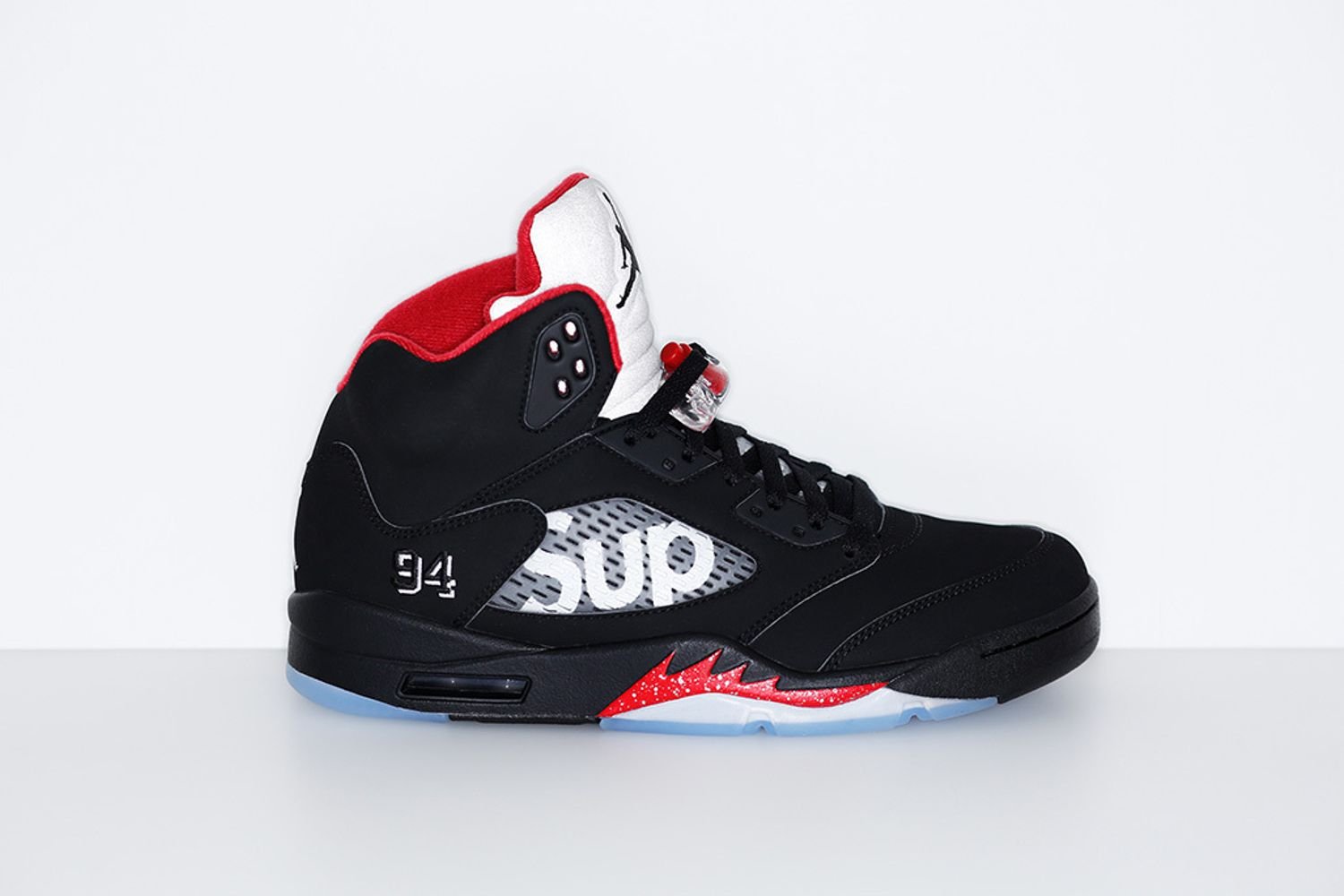 Supreme/Air Jordan 5