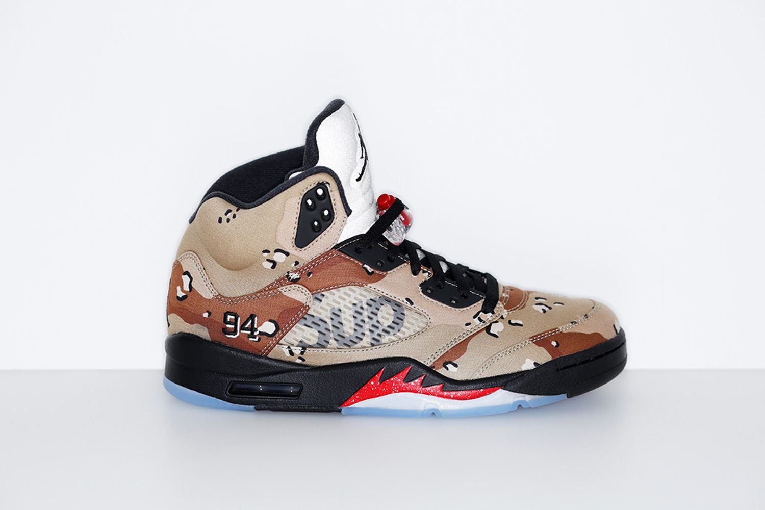 Supreme/Air Jordan 5