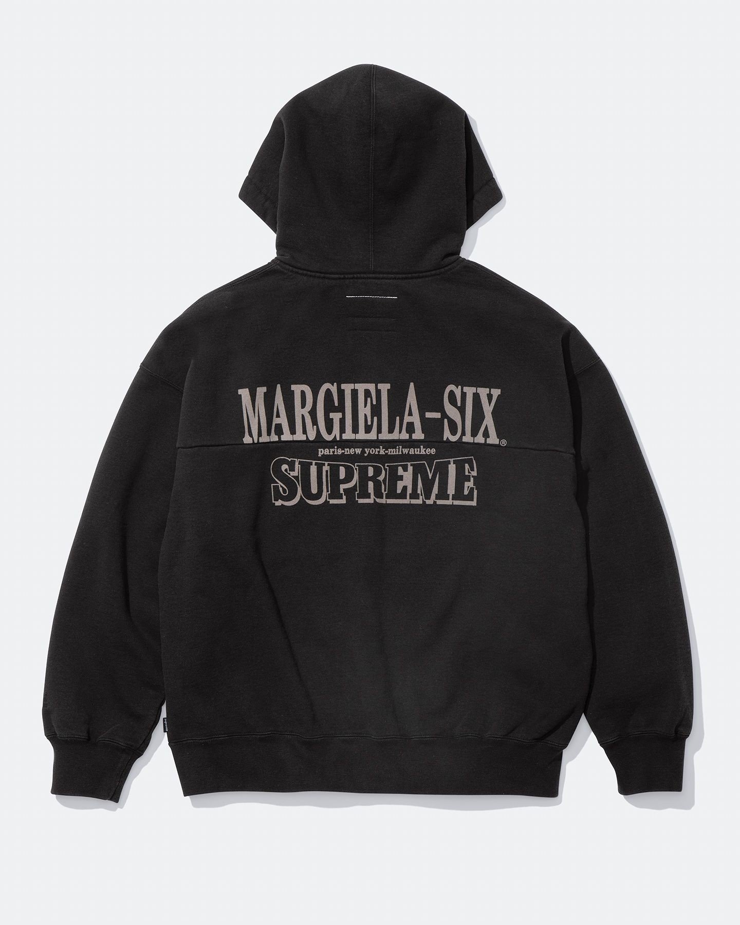 シュプリームマルジェラ Supreme®/MM6 Maison Margiela Foil Box Logo Hooded Sweatshirt