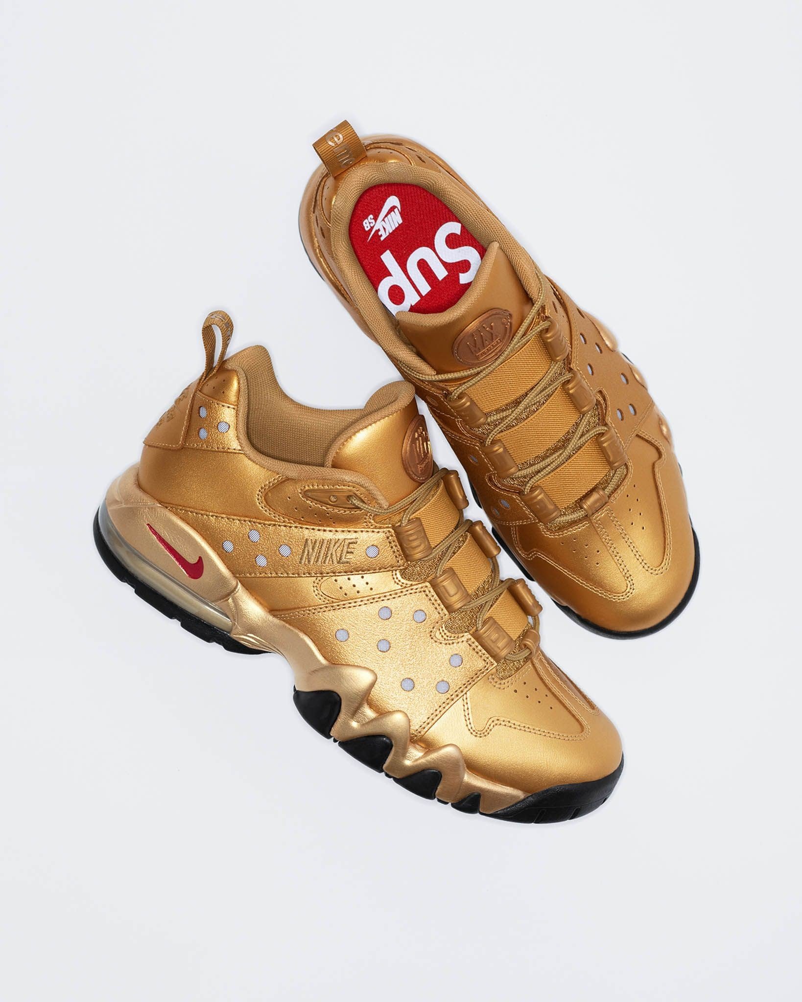 Supreme and Nike SB Rework a '90s Barkley Classic