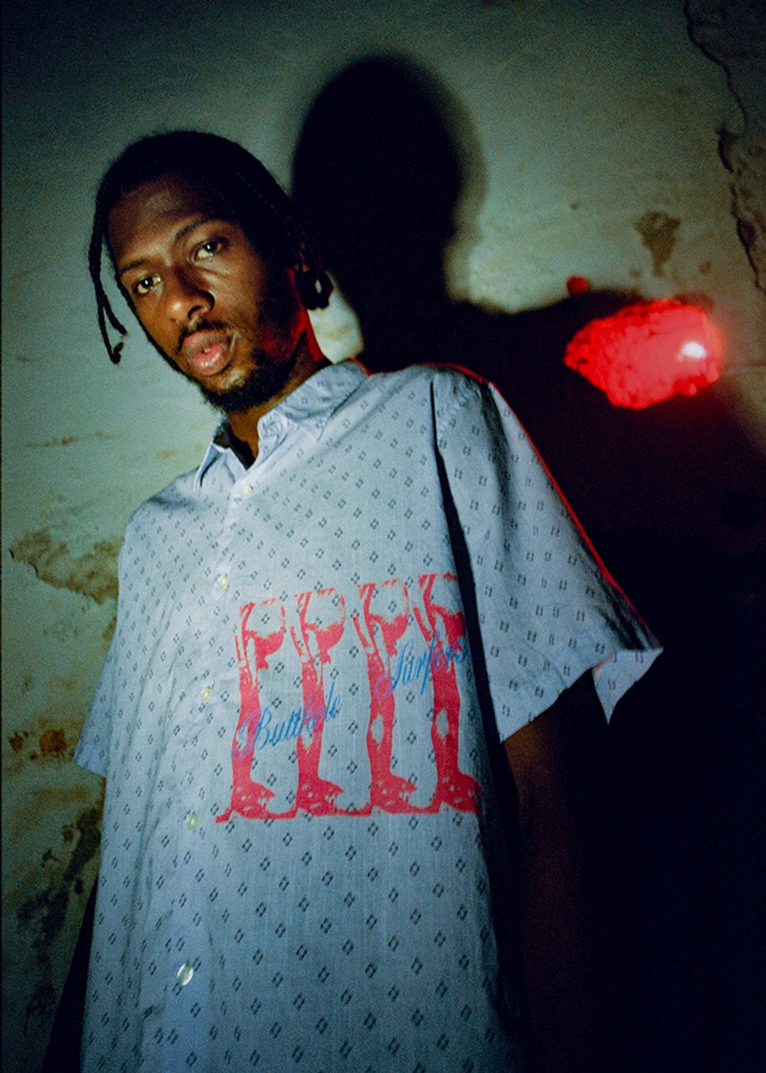 Supreme/B******e Surfers