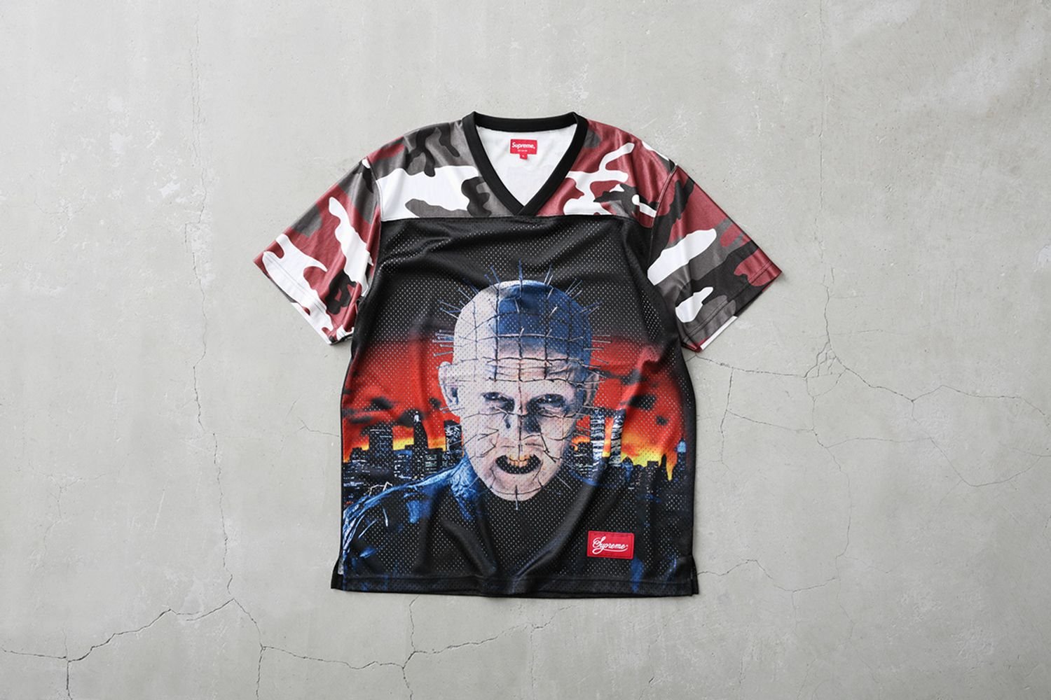 Supreme/Hellraiser