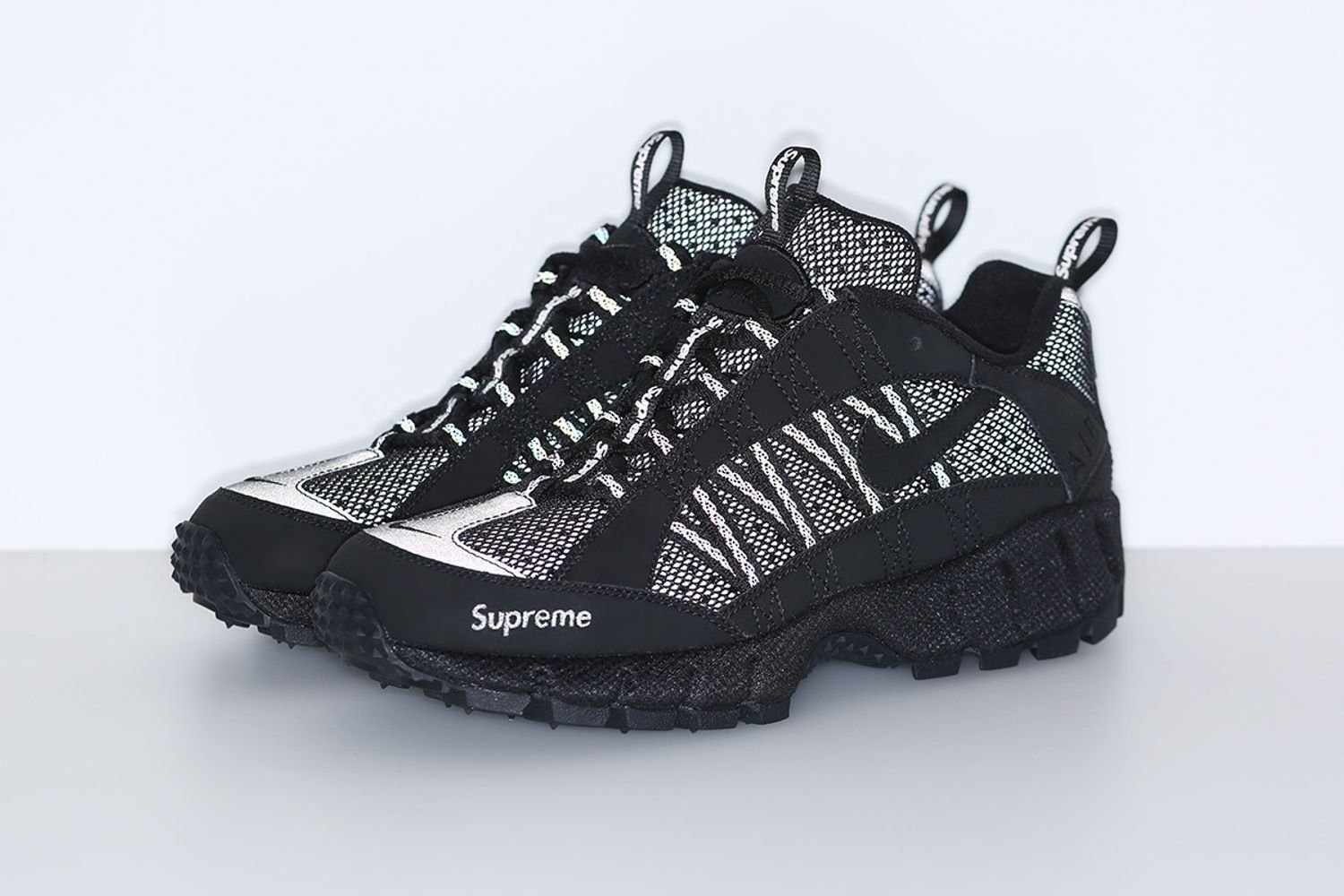 Supreme/Nike Air Humara