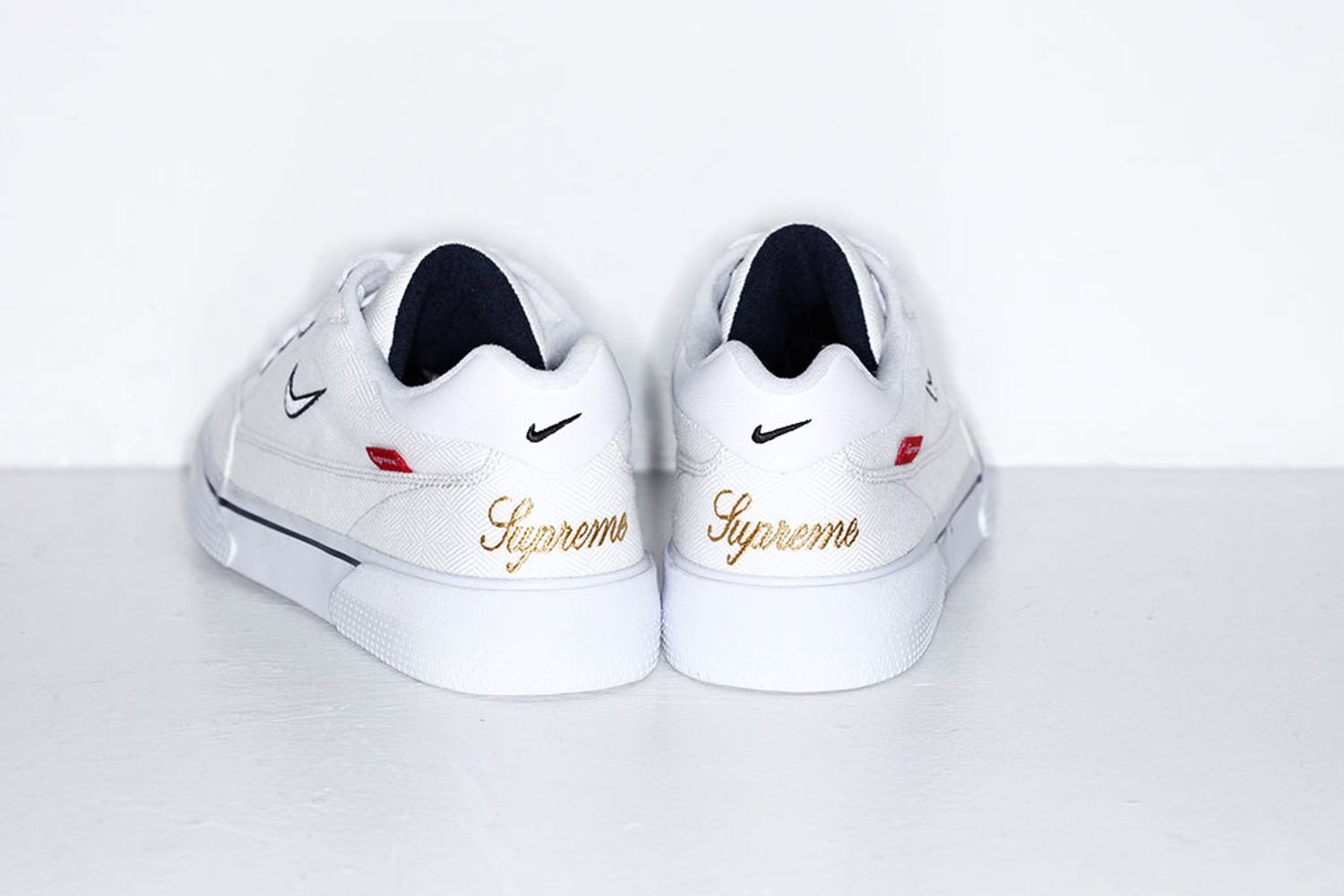 Supreme/Nike GTS