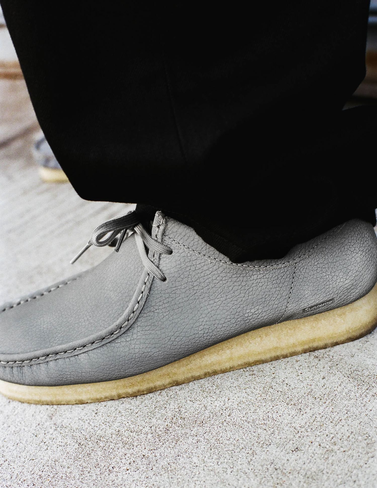 Supreme®/Clarks Originals™