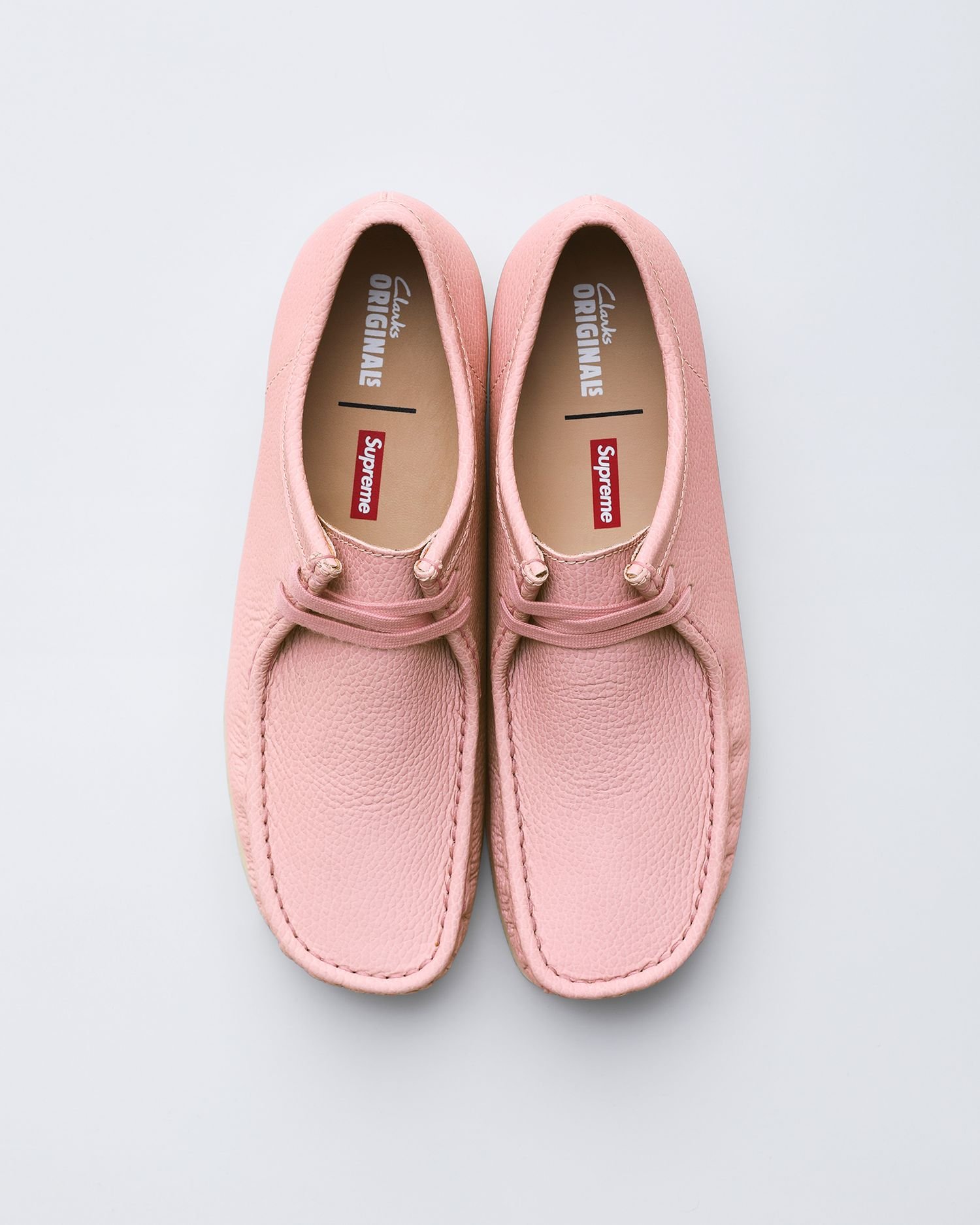 Supreme®/Clarks Originals™