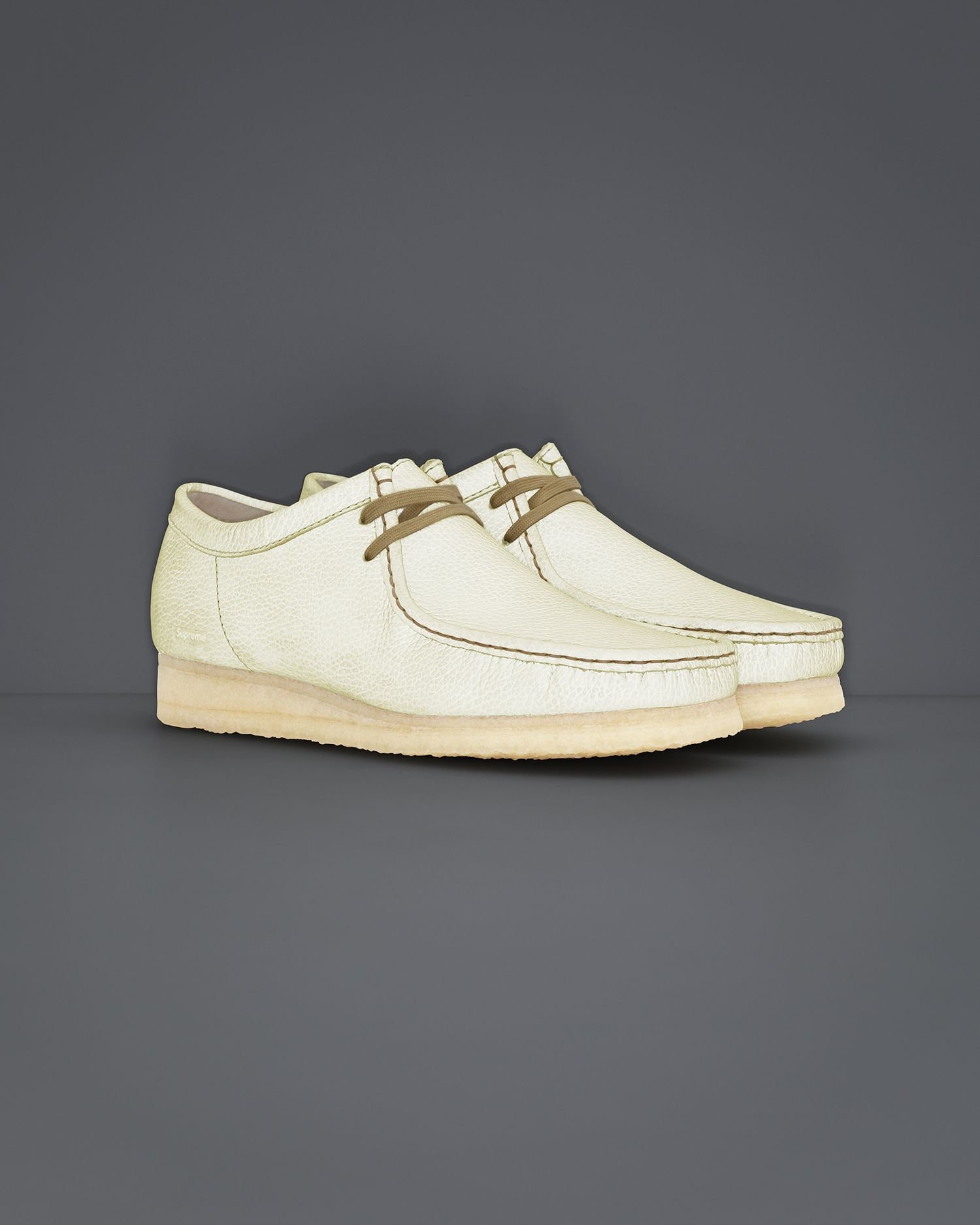 Supreme®/Clarks Originals™