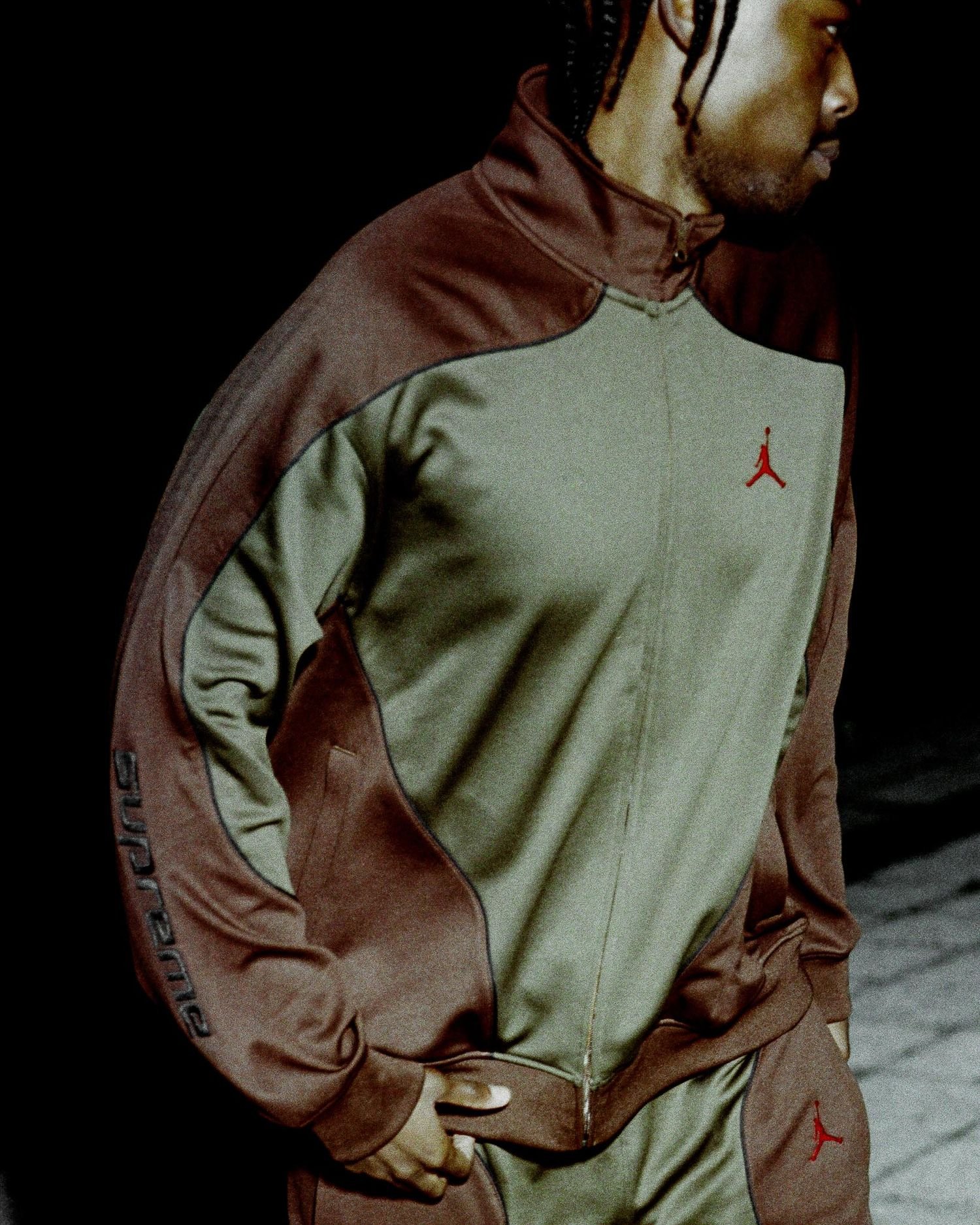 Supreme®/Jordan®