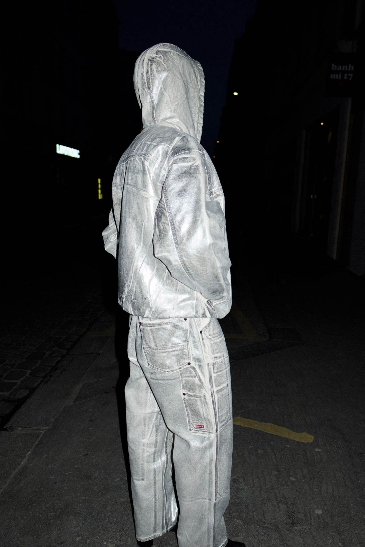  Supreme®/MM6 Maison Margiela