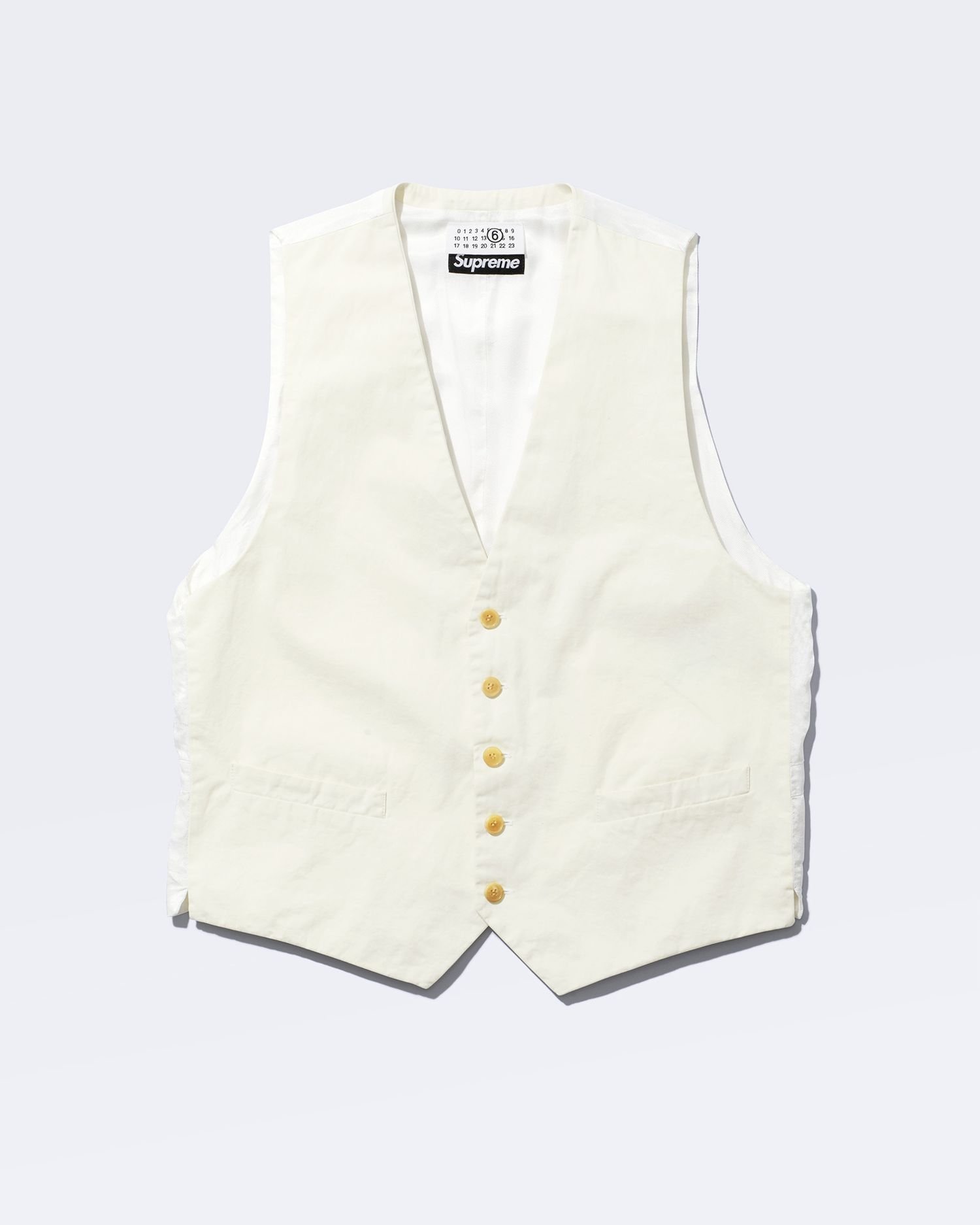  Supreme®/MM6 Maison Margiela