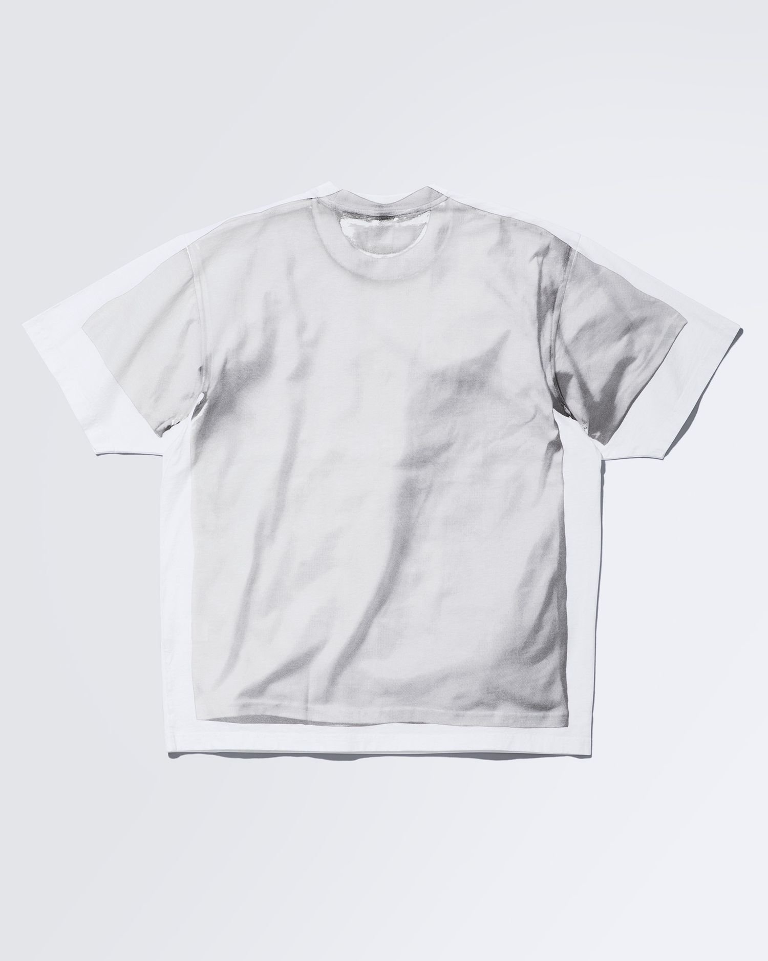  Supreme®/MM6 Maison Margiela