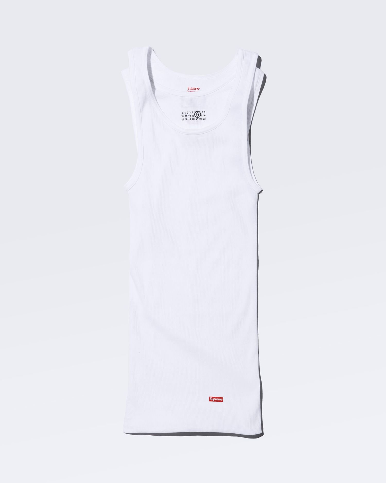  Supreme®/MM6 Maison Margiela
