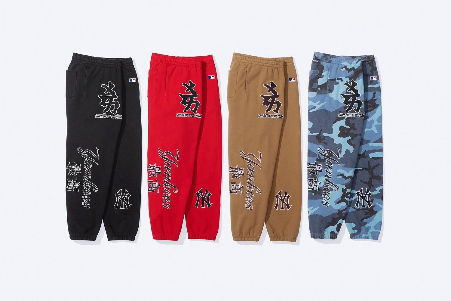 Supreme®/New York Yankees™