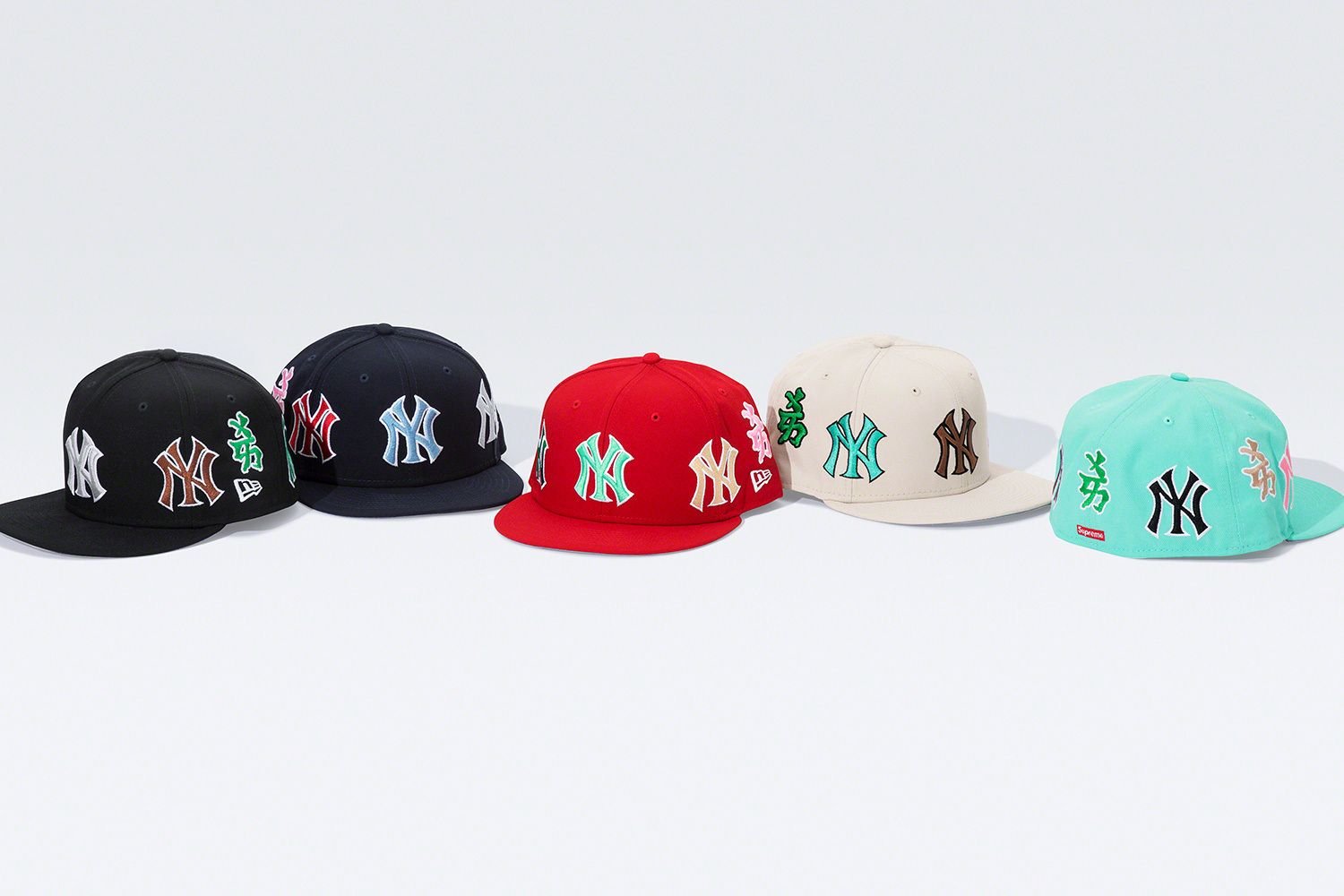 Supreme®/New York Yankees™