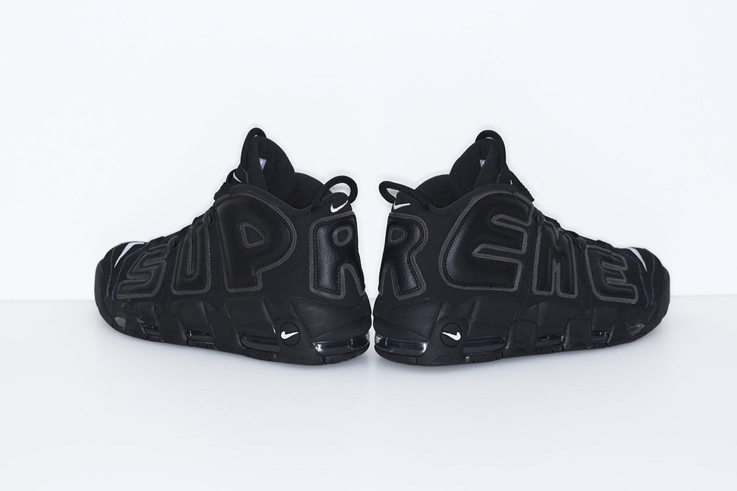 Supreme®/Nike Air More Uptempo