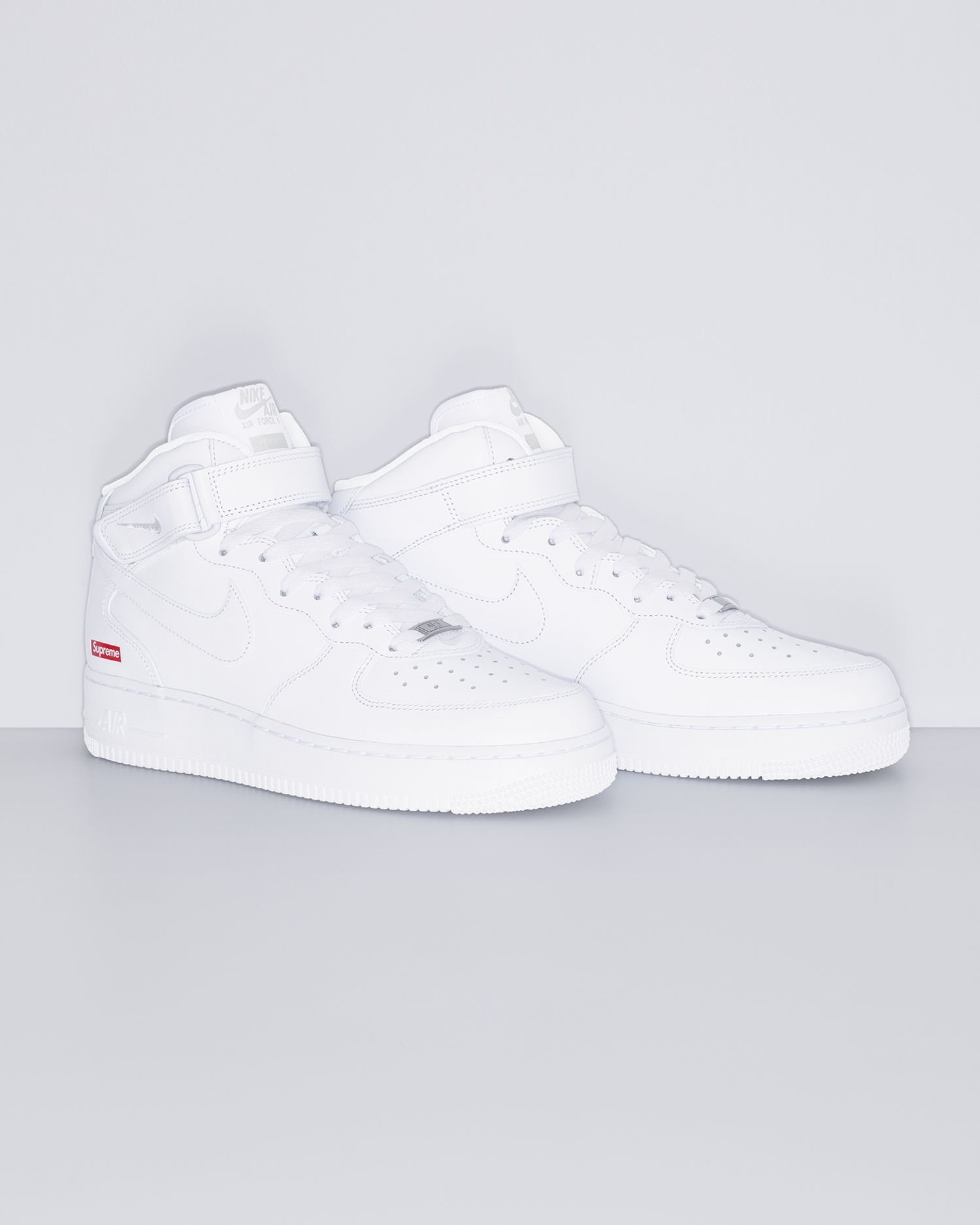 Supreme®/Nike® Air Force 1 Mid