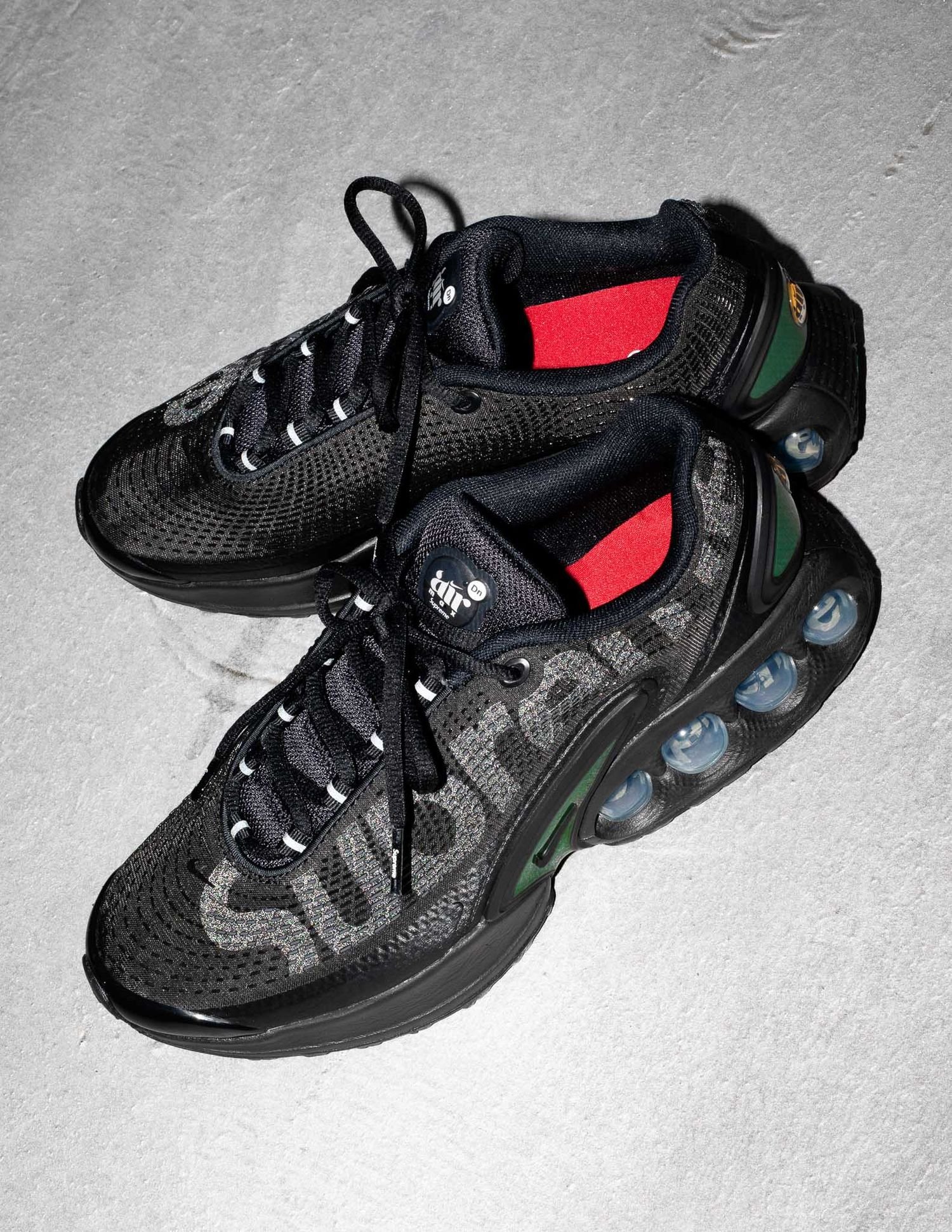 Supreme®/Nike® Air Max Dn
