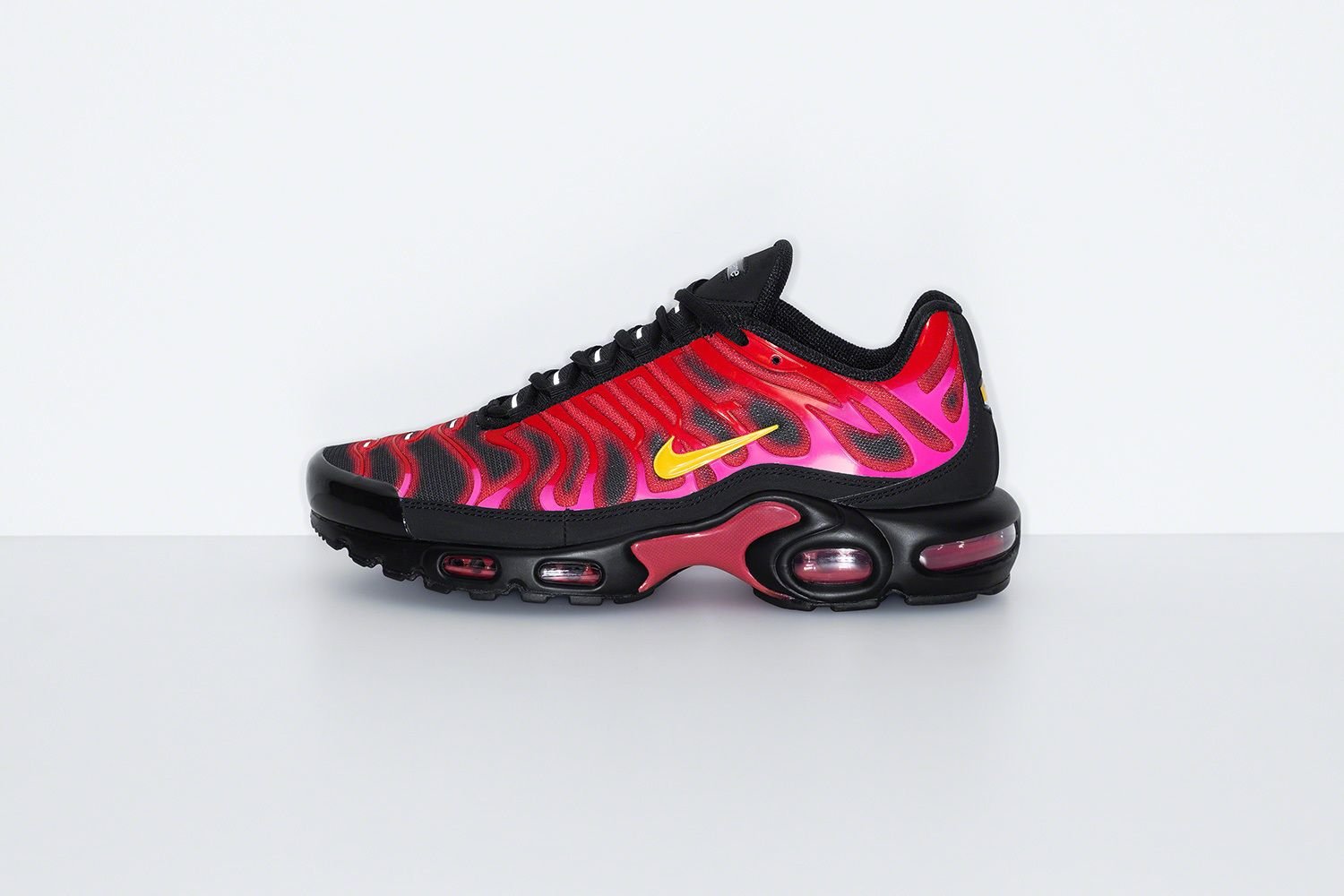 Supreme®/Nike® Air Max Plus