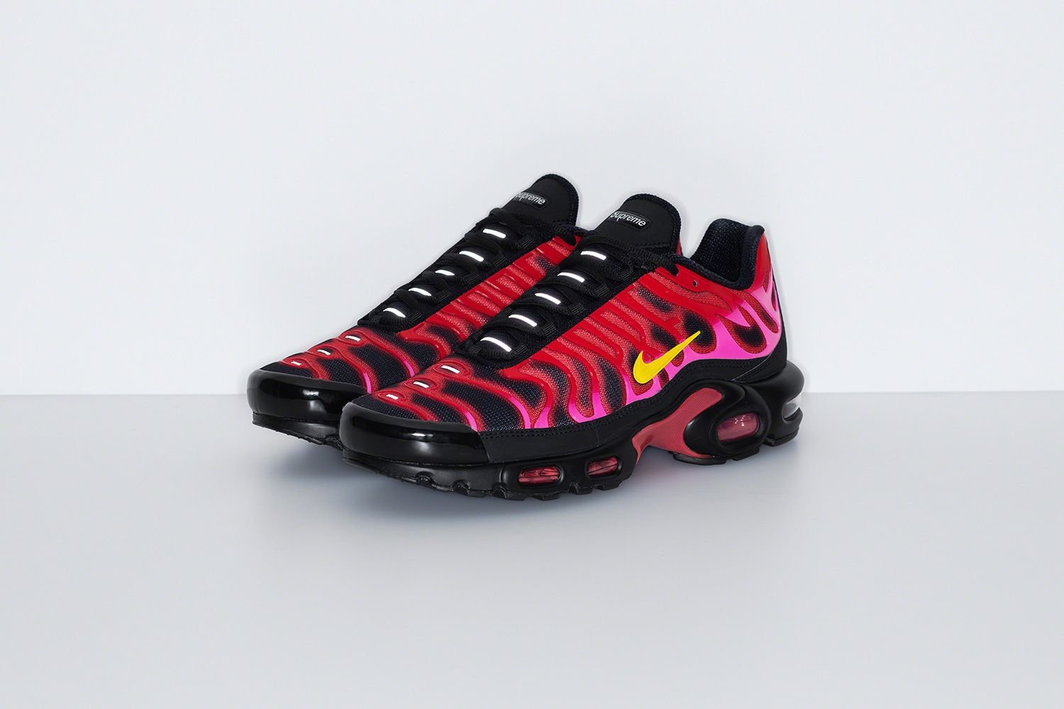 Supreme®/Nike® Air Max Plus