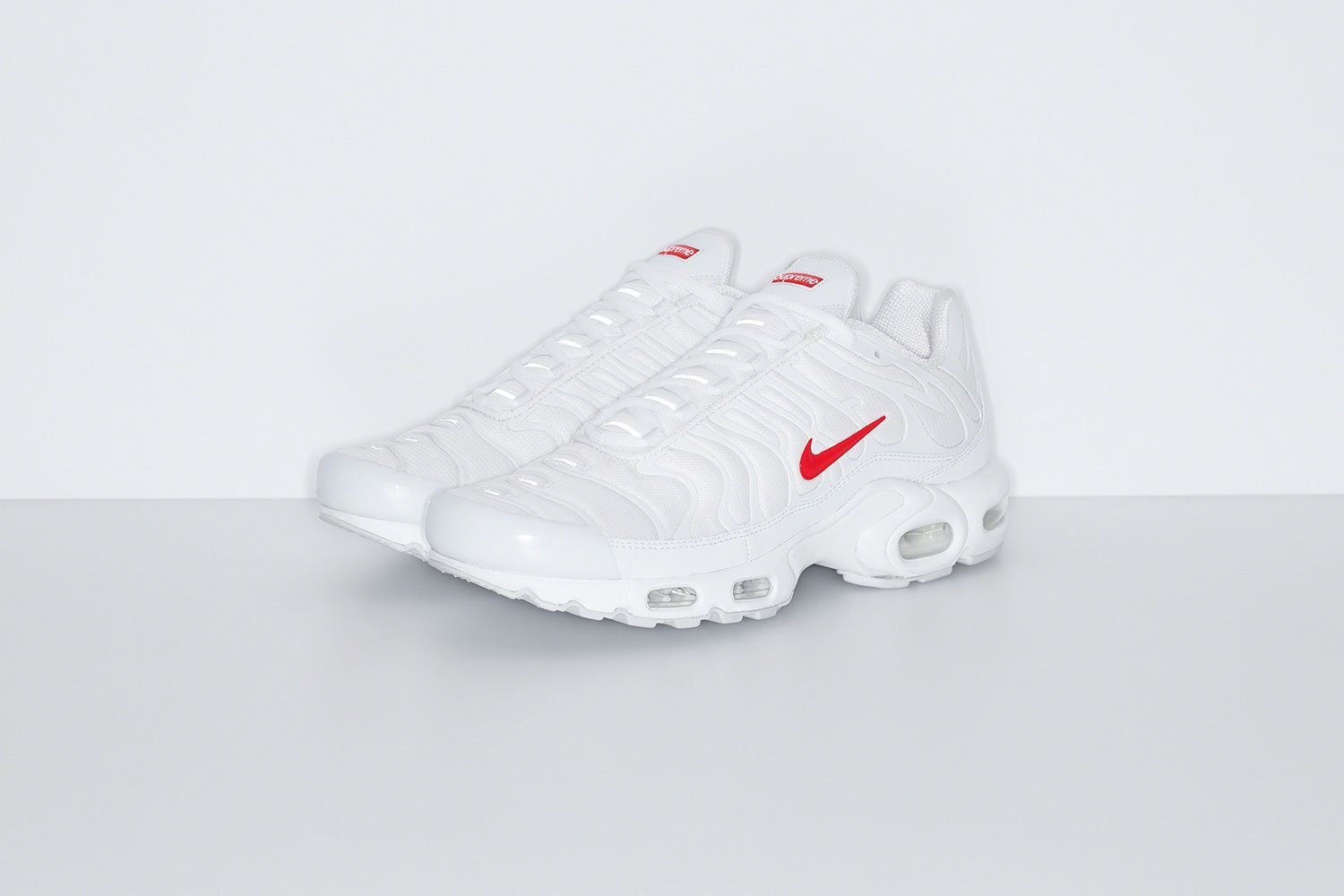 Supreme®/Nike® Air Max Plus