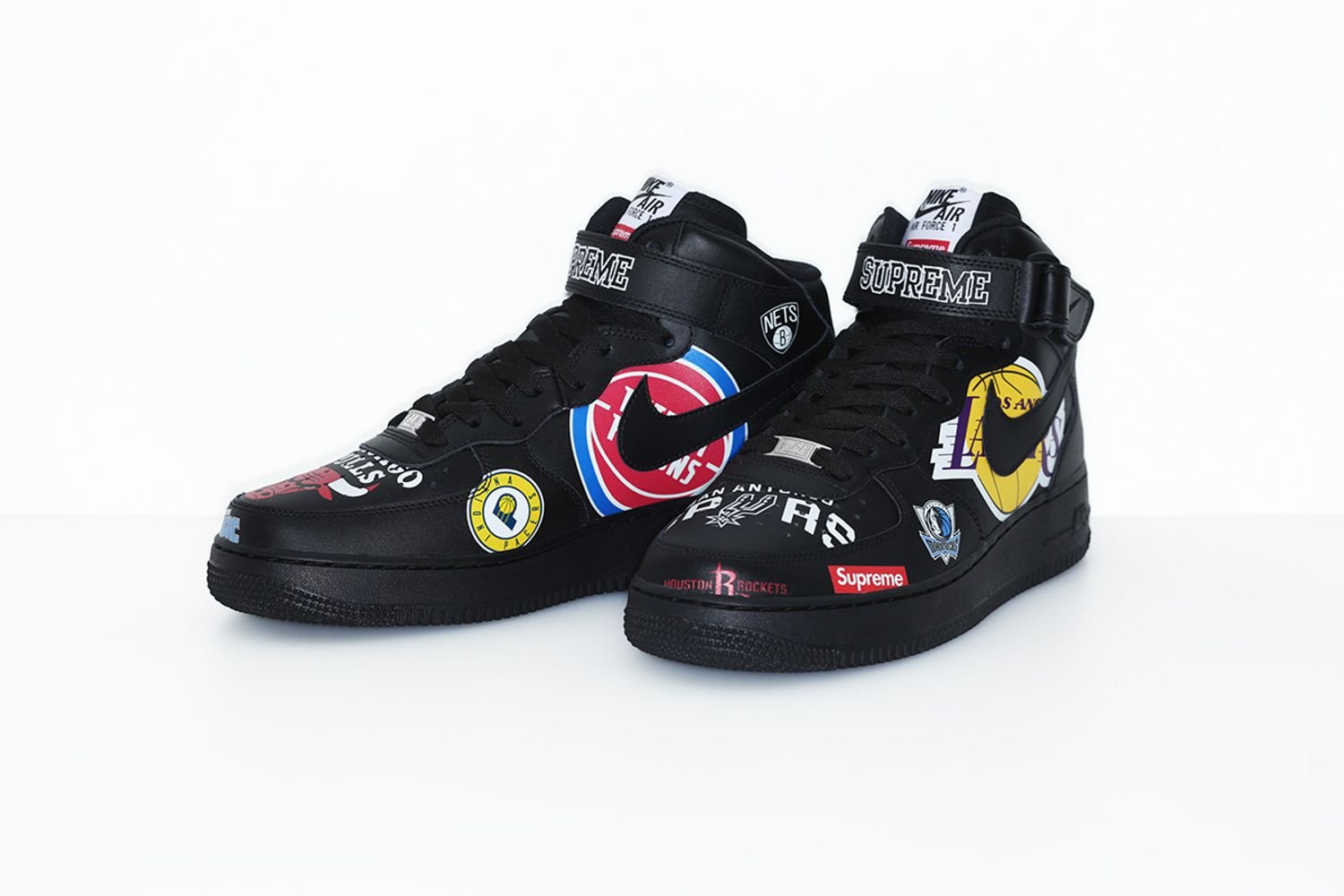 Supreme®/Nike®/NBA