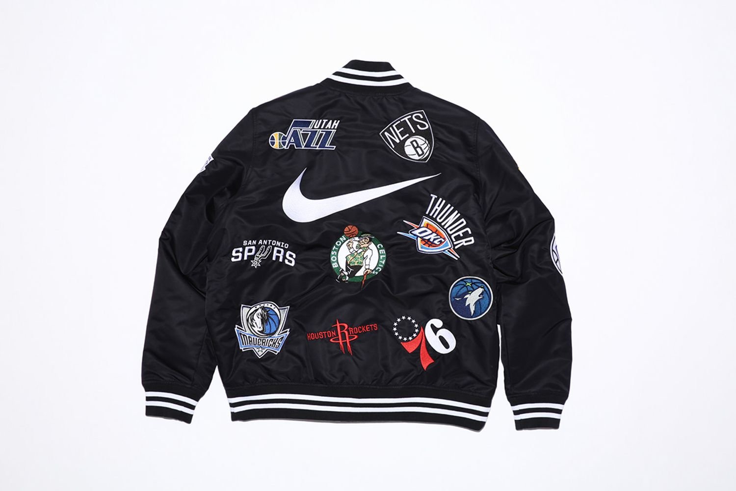 Supreme®/Nike®/NBA