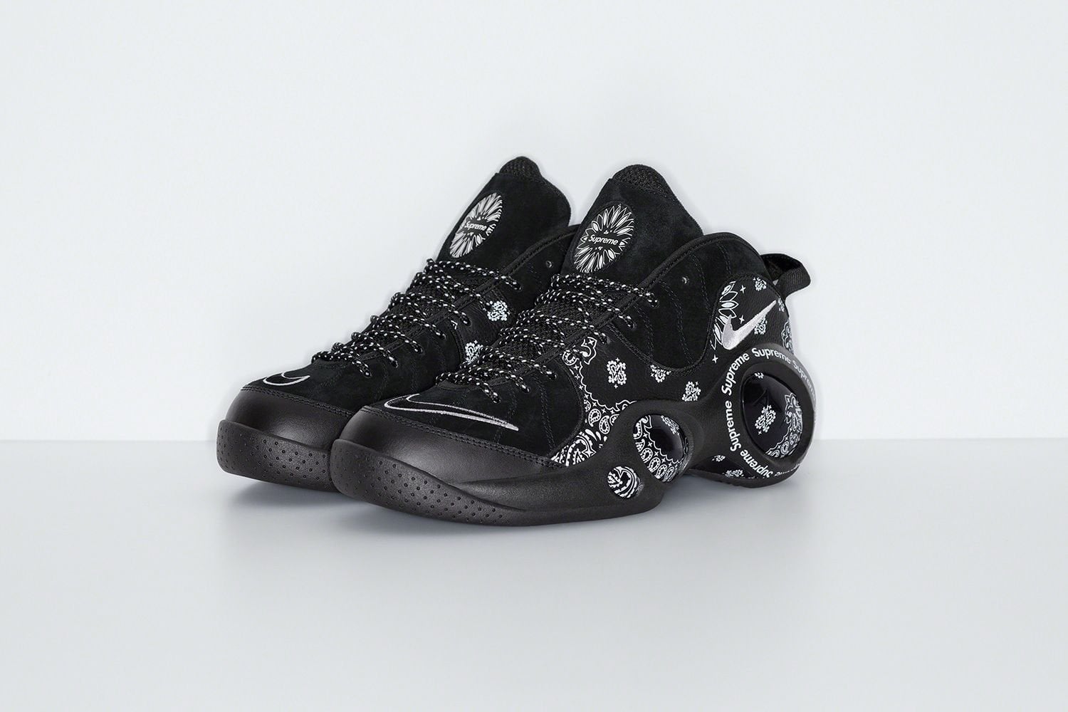 Supreme®/Nike® Zoom Air Flight 95