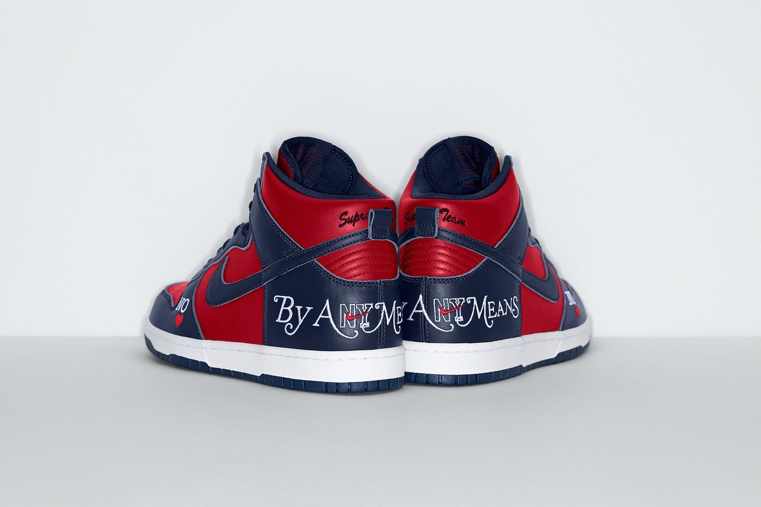Supreme®/Nike SB Dunk High