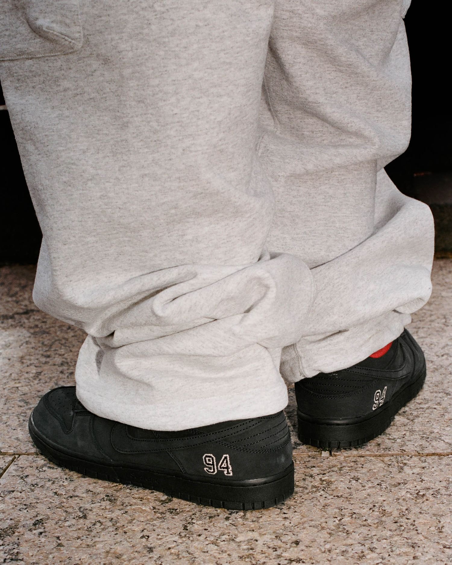 Supreme®/Nike SB Dunk Low