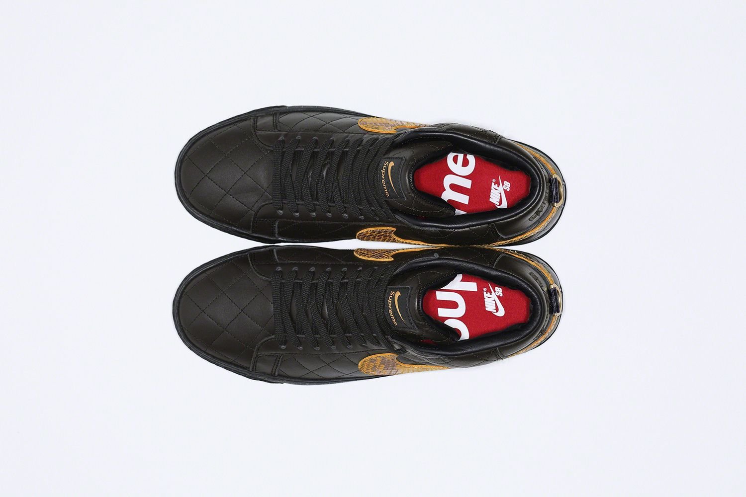 Supreme®/Nike SB\\n\\t\\t\\t\\t\\t\\t\\tBlazer Mid