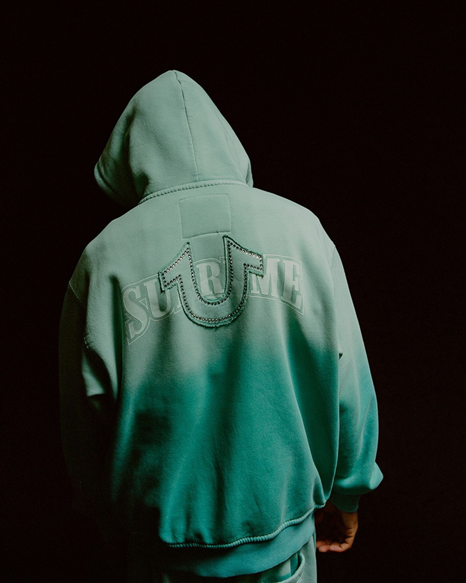 Supreme®/True Religion®
