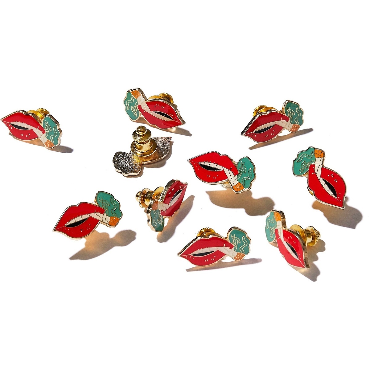 Supreme Smoking Lips Pin (spring/summer 2016)