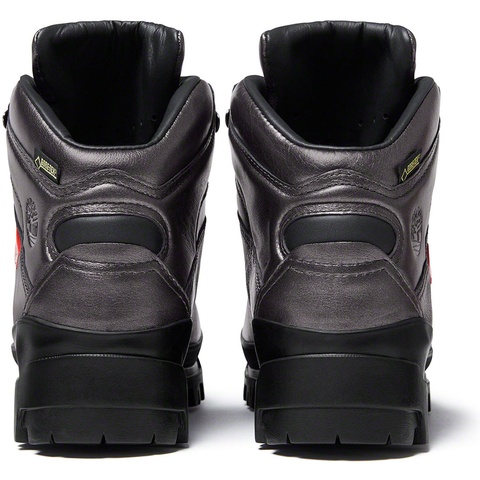 Supreme Supreme®/Timberland® World Hiker Front Country Boot - Silver