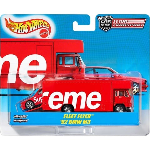 Supreme Hot Wheels™ Fleet Flyer™ + 1992 BMW M3