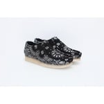 Supreme Supreme Clarks Originals Bandana Wallabee (SS19)