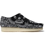 Supreme Supreme Clarks Originals Bandana Wallabee (SS19) - Black