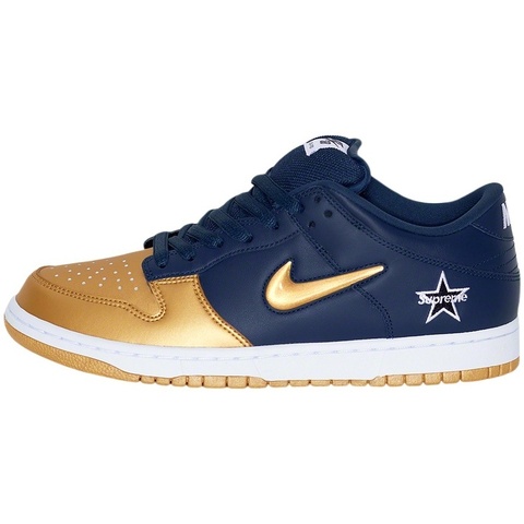 Supreme Supreme®/Nike® SB Dunk Low - Colorway