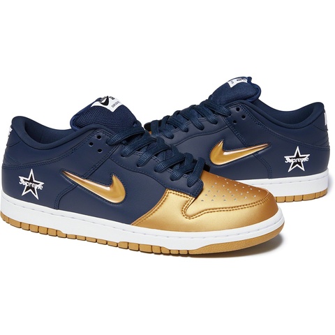 Supreme Supreme®/Nike® SB Dunk Low - Navy